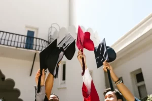 Does Early Graduation Look Bad to Colleges?