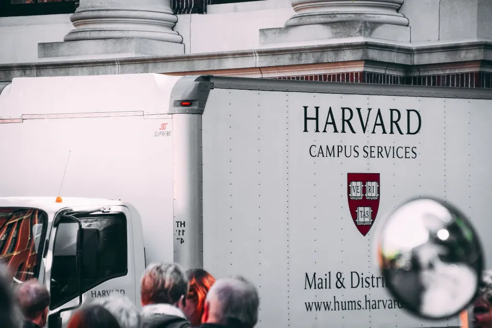 Can You Transfer to Harvard from a Community College? How?
