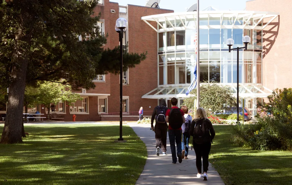 Is a Technical College a Community College? Community College Vs Technical College